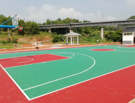 塑膠球場施工步驟梳理關(guān)鍵注意事項及技術(shù)細節(jié)